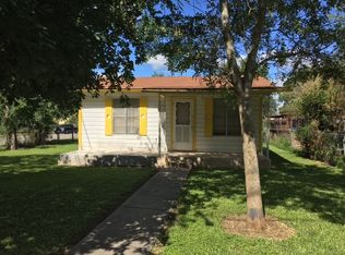 329 S Crisp St, Uvalde, TX 78801
