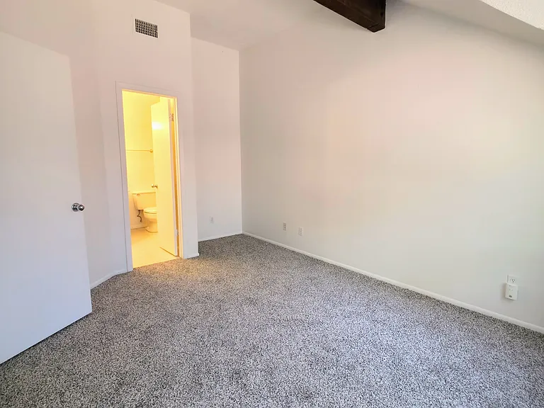 2324 N Whispering Pines Way #1 — Photo 31