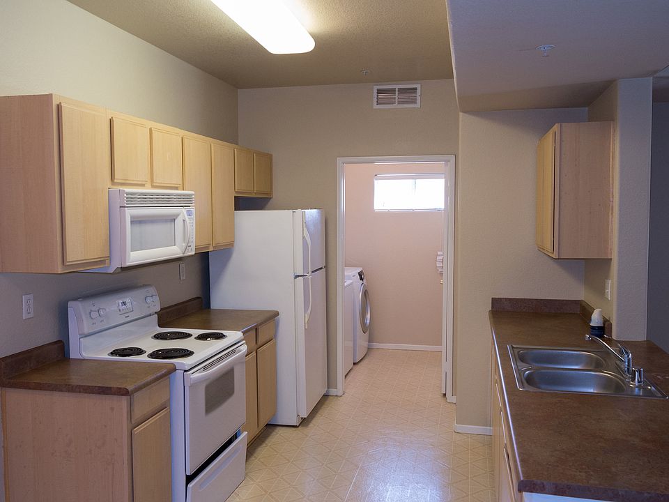 1st image of 24909 Madison Ave Unit 2522