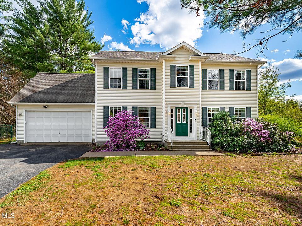 1st image of 21 Locust Ridge Drive