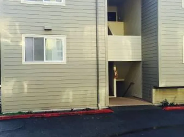 5844 NE 75th St Unit A316, Seattle, WA 98115
