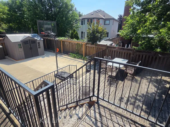 7570 Kipling Ave, Vaughan, ON L4L 1Y4