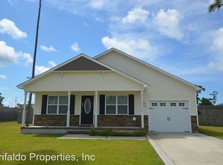 306 Sinclair Ln, Hubert, NC 28539