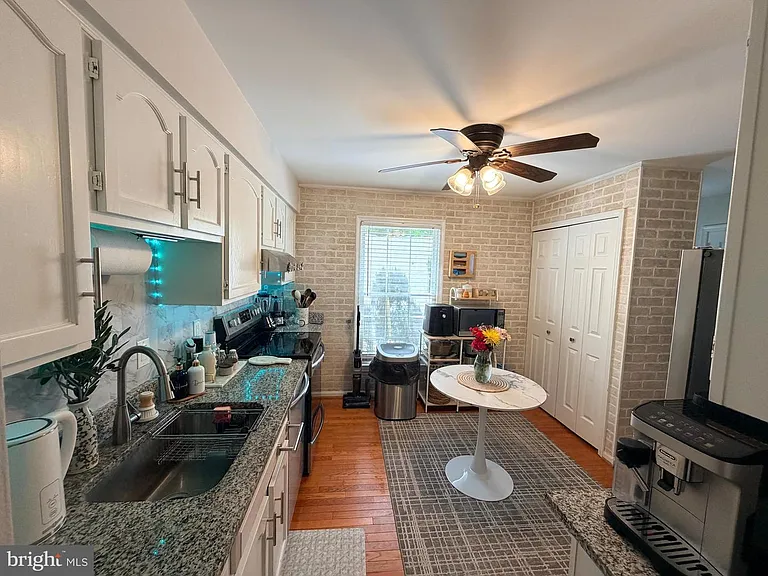 6332 Teakwood Ct — Photo 25