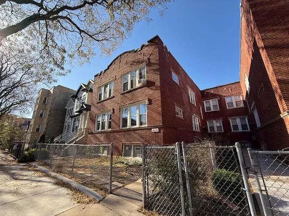4140 N Mozart St #2W, Chicago, IL 60618