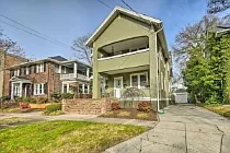 930 Gates Ave #1 — Photo 11