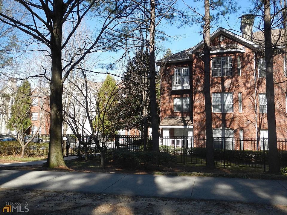 2nd image of 5641 Roswell Rd Unit 209