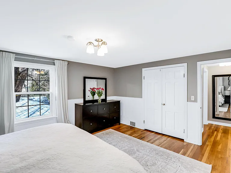 2616 S Madison St — Photo 20