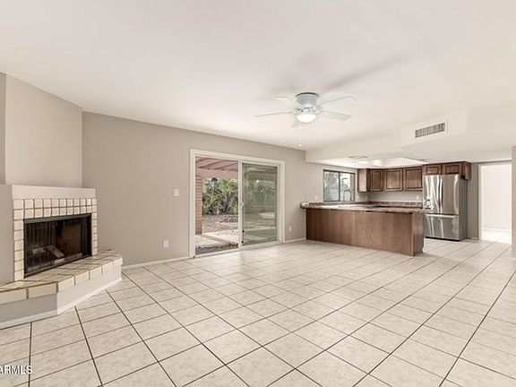 5th image of 4731 W Shaw Butte Dr