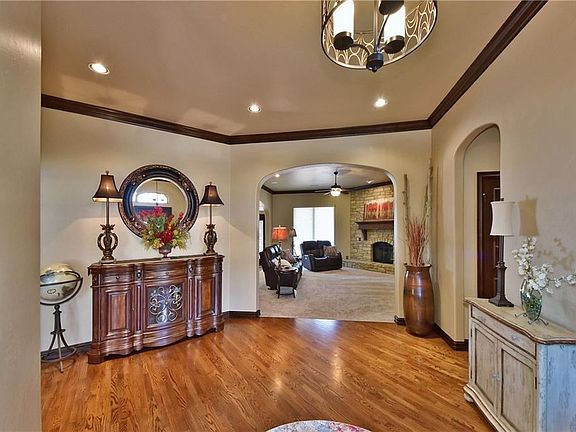 4th image of 16409 Ernest Ct