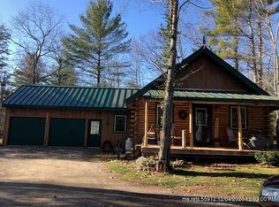 17 Acorn Dr, Hampden, ME 04444
