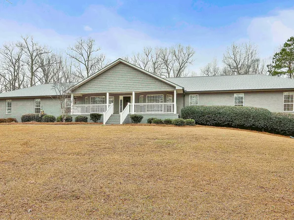 115 Elsberry Ln, Brooks, GA 30205