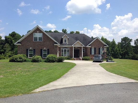 2nd image of 305 Sting Ray Ct