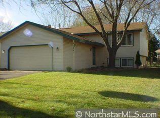 9524 Monroe St NE, Blaine, MN 55434