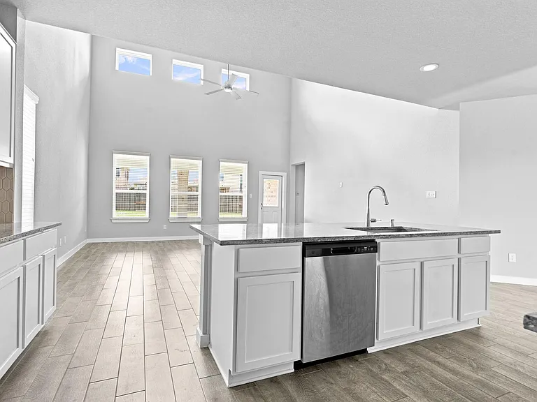 5419 Sunstone Cir — Photo 10