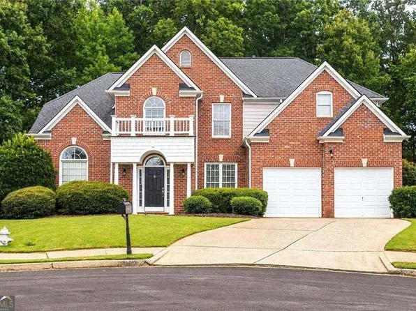 902 Daylight Cir, Lawrenceville, GA 30045