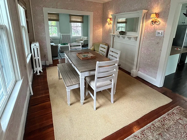 15 Chestnut St — Photo 3