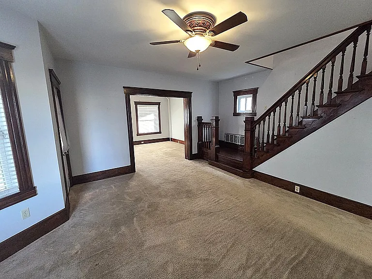 411 Bennett St — Photo 4
