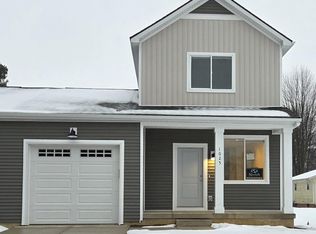 1025 Rebecca St #15, Marshall, MI 49068