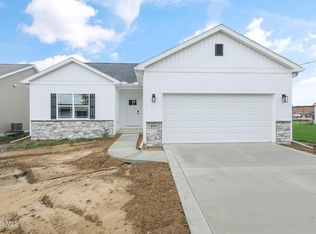 5052 Ryan Rd, Toledo, OH 43614