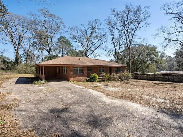 4408 Baumhauer Dr, Eight Mile, AL 36613