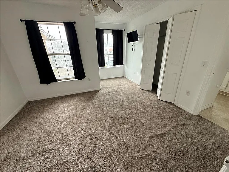 2918 Blooming Alamanda Loop — Photo 18