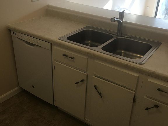Kitchen sink