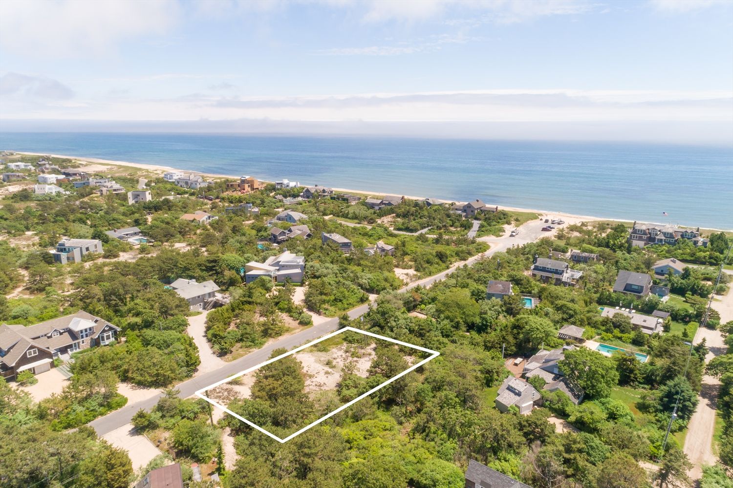 58 Napeague Ln in Amagansett Out East