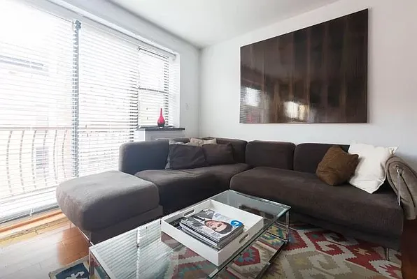 Rented by Koerner & Associates | media 21