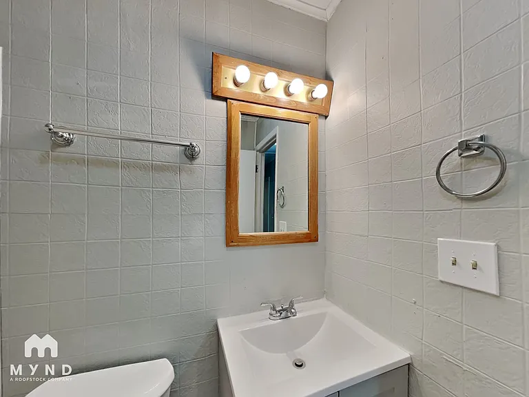 2225 Lisa Ann Dr SE — Photo 15