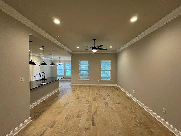 607 Cabernet Ct — Photo 7