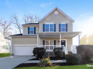 904 Woodlake Dr, Greensboro, NC 27406