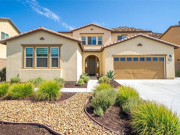 3rd image of 32439 Prairie Crossing Dr