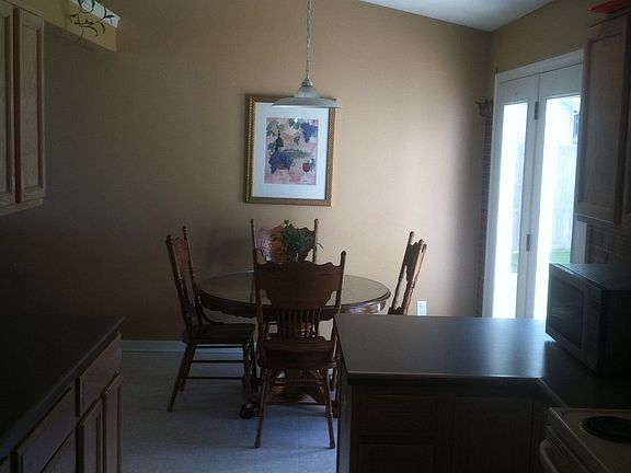 3rd image of 1309 E Louise Dr