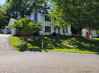 11830 Catoctin Dr, Waynesboro, PA 17268