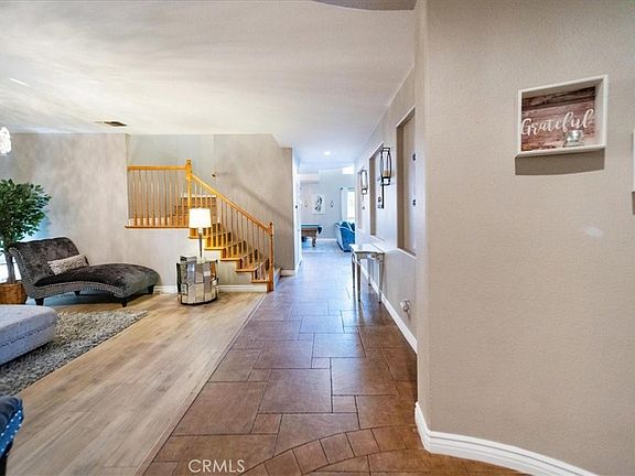 4th image of 25933 Schafer Dr
