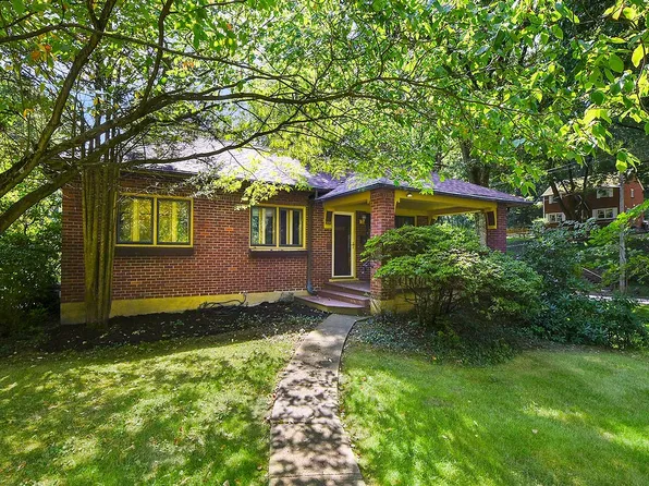 206 Woodside Rd, Pittsburgh, PA 15221
