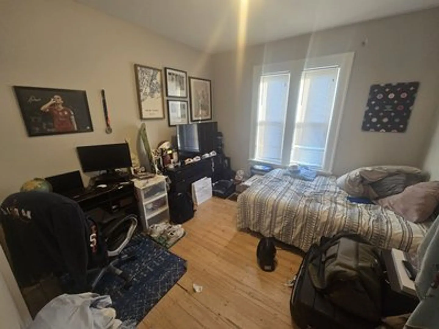 Rare 3-bed Unit in Watertown — Photo 4