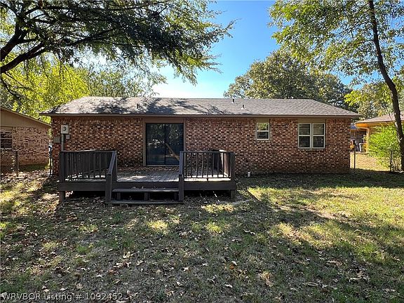 2nd image of 123 Gama Cir