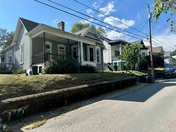 1100 Lowell St, Fairmont, WV 26554