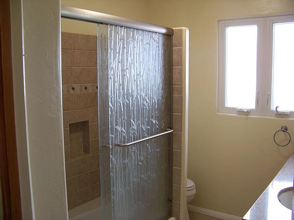 3rd image of 718 17th St