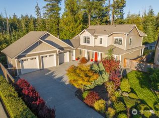 2709 Strom Pl, Anacortes, WA 98221