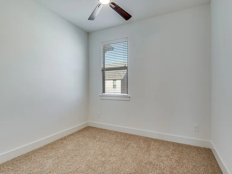 804 Eaglescliffe Lndg — Photo 16