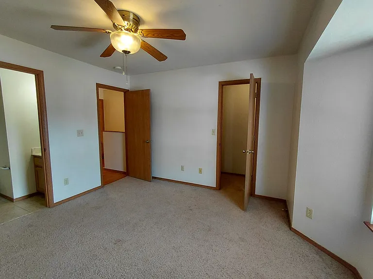 20305 Skyview Dr — Photo 13