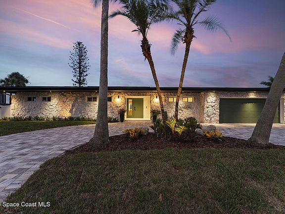 4th image of 1775 E Riviera Dr
