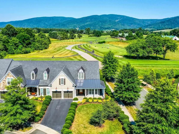 614 Baywick Cir, Crozet, VA 22932