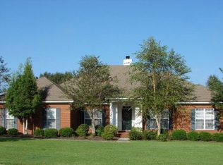3556 Victoria Dr, Valdosta, GA 31605