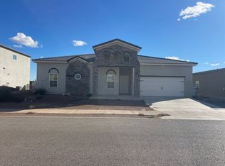 928 Crooked River Dr, El Paso, TX 79932