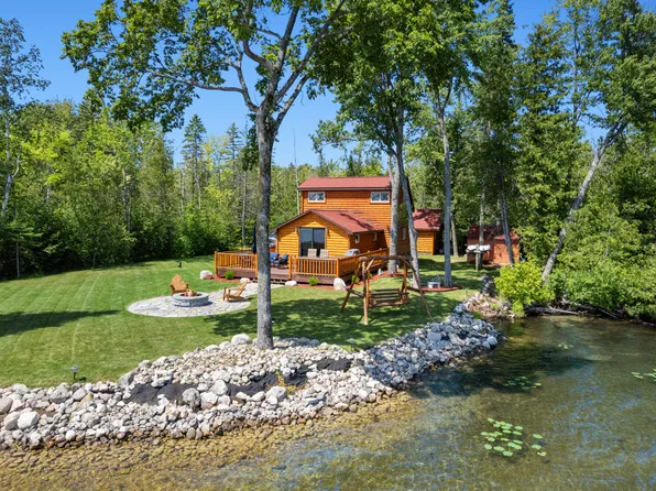 9170 W Miles Rd, Cheboygan, MI 49721