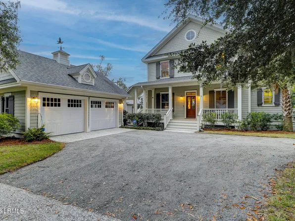 110 Gautier Pl, Beaufort, SC 29902